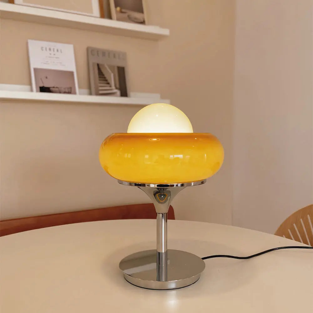 Bauhaus | Vintage Gele Tafel Lamp | Retro Elegantie voor Modern Interieur 0