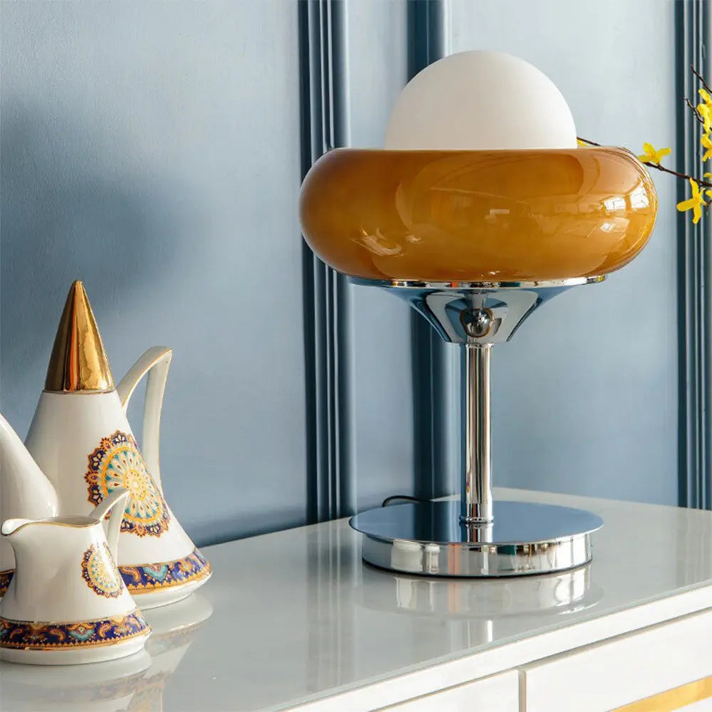Bauhaus | Vintage Gele Tafel Lamp | Retro Elegantie voor Modern Interieur 3