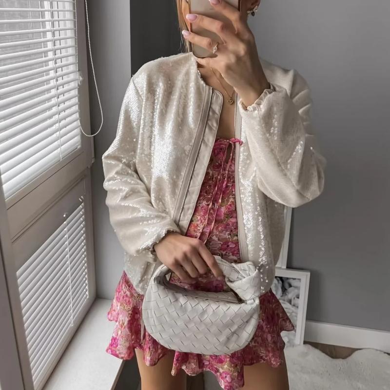 Cinzia | Dames Beige Pailletten Bomberjack | Luxe en Comfortabel Short jacket Esto Moda