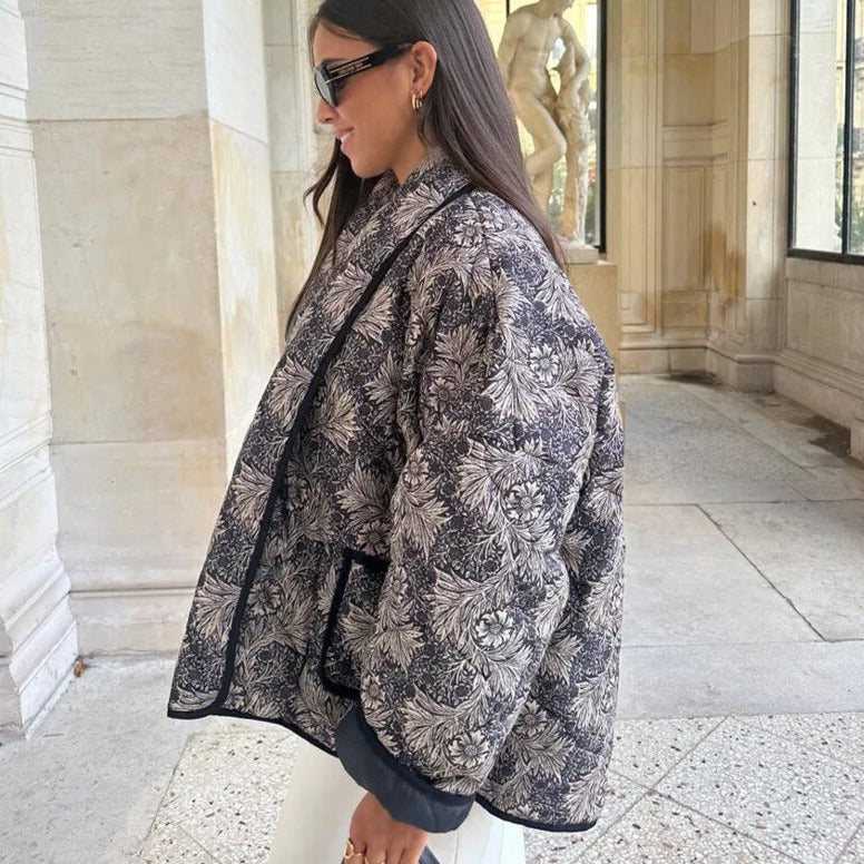 Esma | Dames Elegante Tussenjas | Tijdloze Print en Comfortabele Pasvorm Short jacket Esto Moda