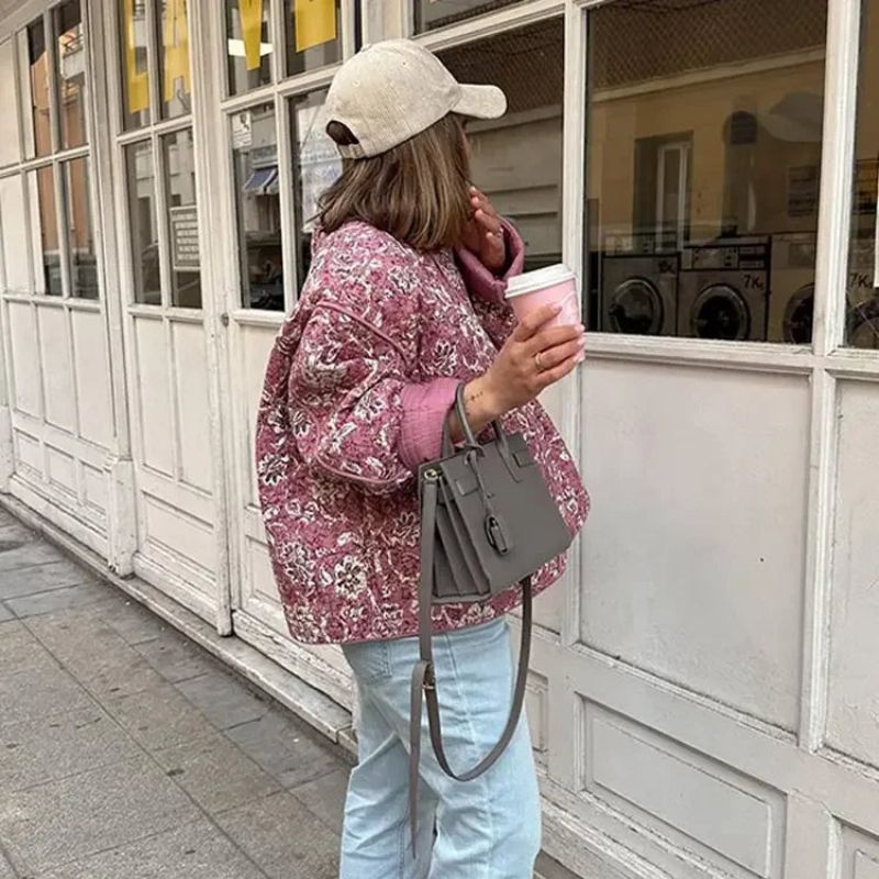 Lotte | Gewatteerde Jas Dames | Lichtgewicht Met Bloemenprint Short jacket Esto Moda