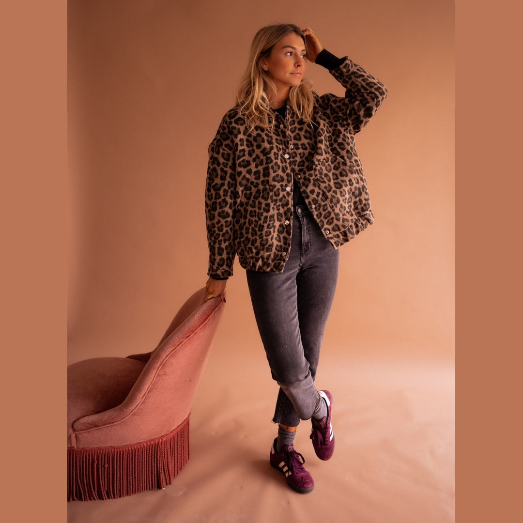 Luna | Dames Trendy Bomberjack | Luipaardprint met Comfortabele Pasvorm Short jacket Esto Moda