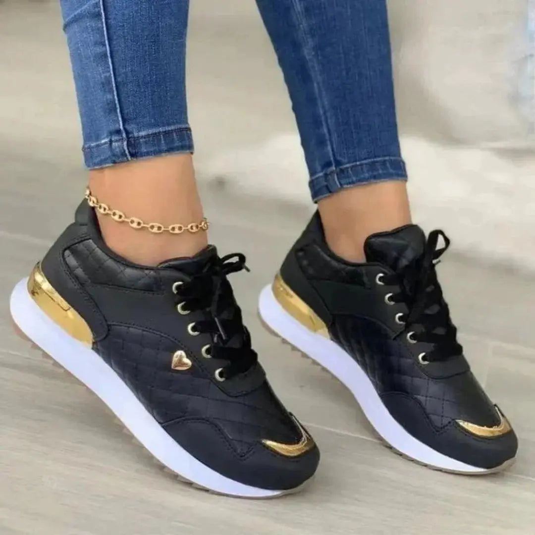 Sophie | Dames Stijlvolle Orthopedische Sneakers | Gouden Accenten , Woman Shoe , Zwart , Esto Moda