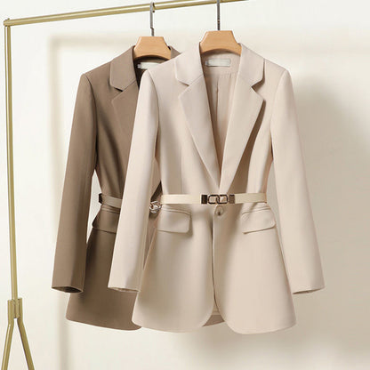 Chiana | Dames Zwarte Lange Blazer | Elegante Pasvorm met Riem Short jacket Esto Moda