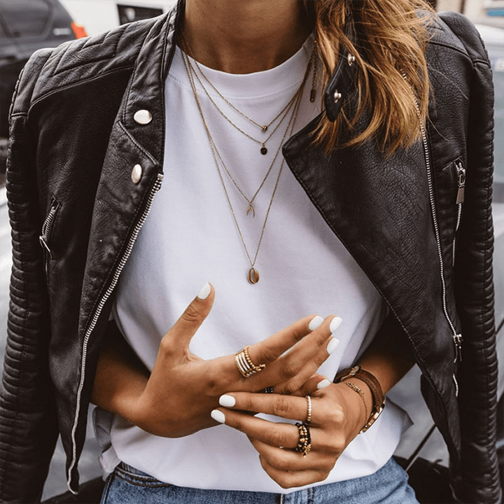 Chloë | Dames Zwart Leren Jasje | Tijdloos en Elegant Design Short jacket Esto Moda
