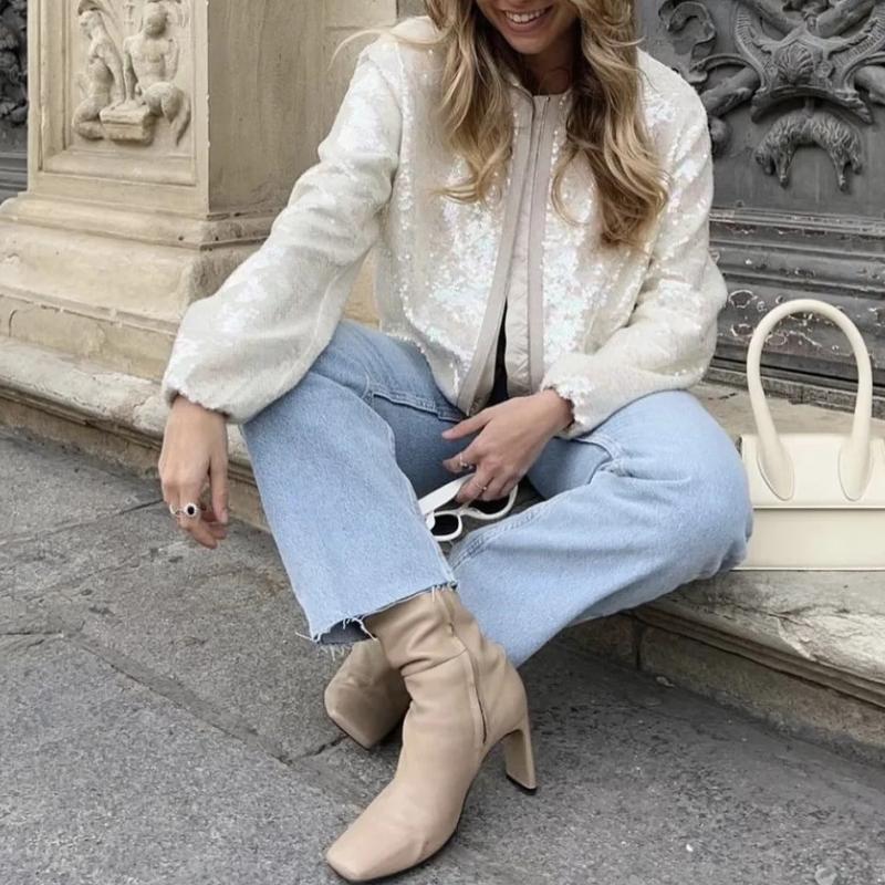 Cinzia | Dames Beige Pailletten Bomberjack | Luxe en Comfortabel Short jacket Esto Moda