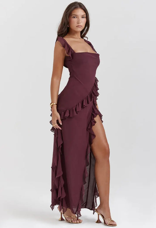 Elise | Dames Elegante Ruffle Lange Jurk | Maxi Met Hoge Split , Maxi dress , Bordeauxrood , Esto Moda