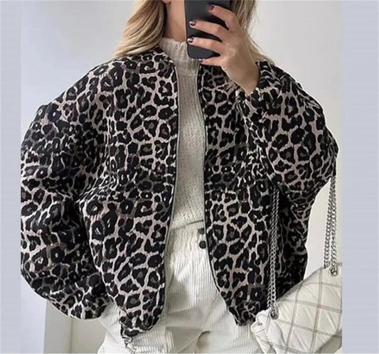 Leo | Dames Bomberjack | Trendy Luipaardprint Tussenjas Short jacket Esto Moda