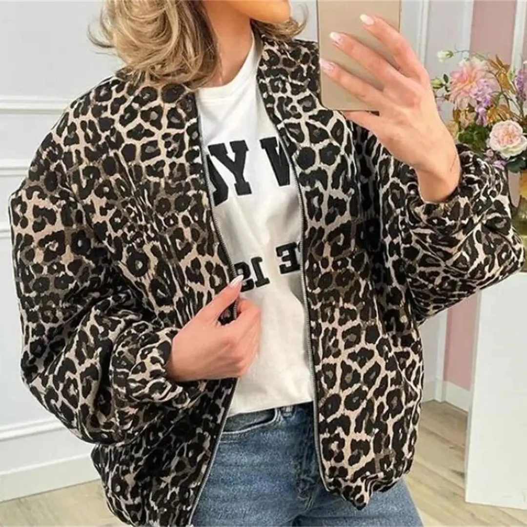 Leo | Dames Bomberjack | Trendy Luipaardprint Tussenjas Short jacket Esto Moda