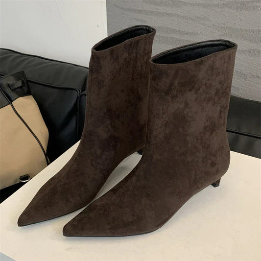 Sophie | Dames Zwarte Enkellaars Met Hak | Elegante Suède boots Esto Moda