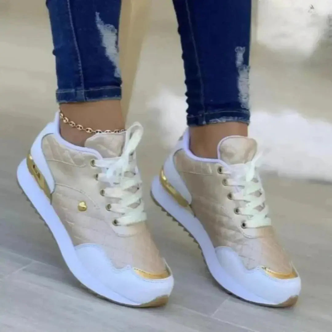 Sophie | Dames Stijlvolle Orthopedische Sneakers | Gouden Accenten , Woman Shoe , Goud , Esto Moda